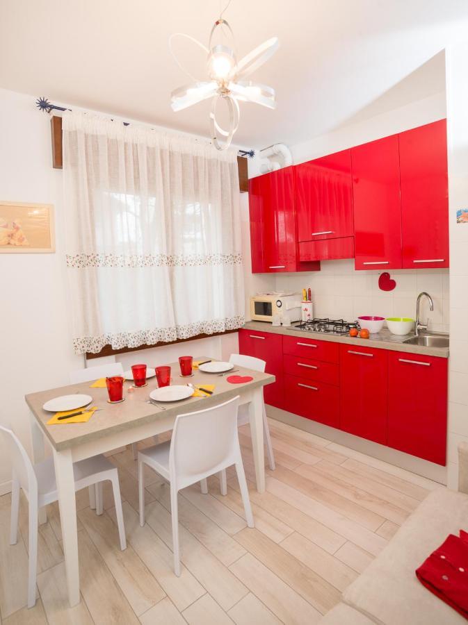 Nuovo E Centrale Appartamento 3-4 Persone ลิโดดิเยโซโล ภายนอก รูปภาพ
